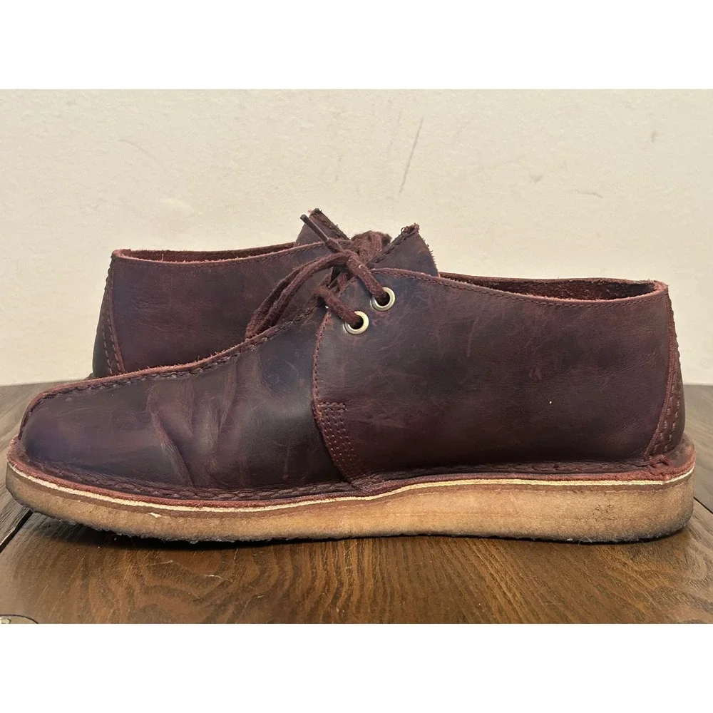 Clark's Original Desert Trek shoes Men 9 Brown Leather lace up Crepe Sole